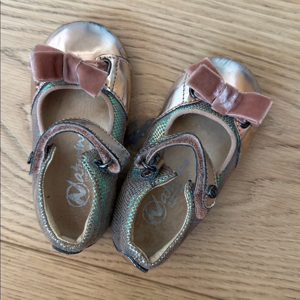 Naturino Metallic Kids Shoes with Bow 21 - Picture 3 of 3